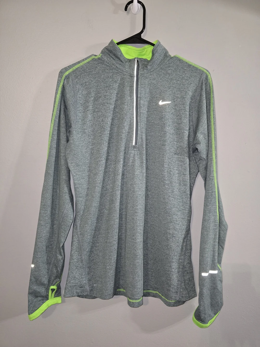 Nike Heather Green Half-Zip Top with Black Leggings Set